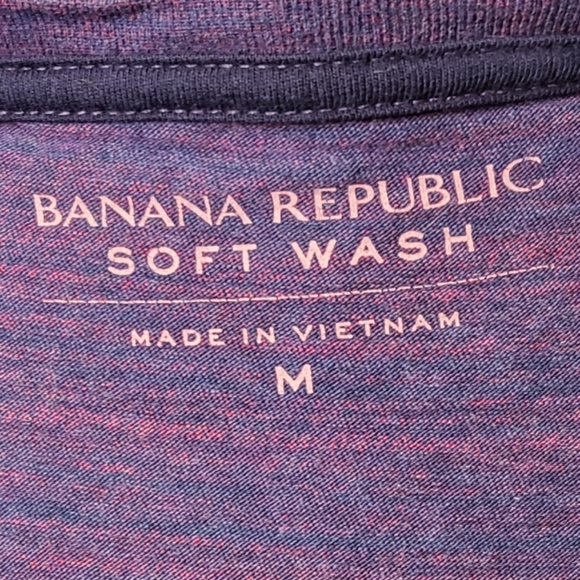 BANANA REPUBLIC Purple Tshirt - Picture 3 of 4